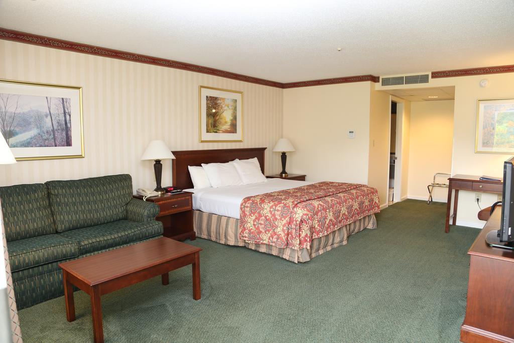 Fairbanks Inn Saint Johnsbury Exterior photo