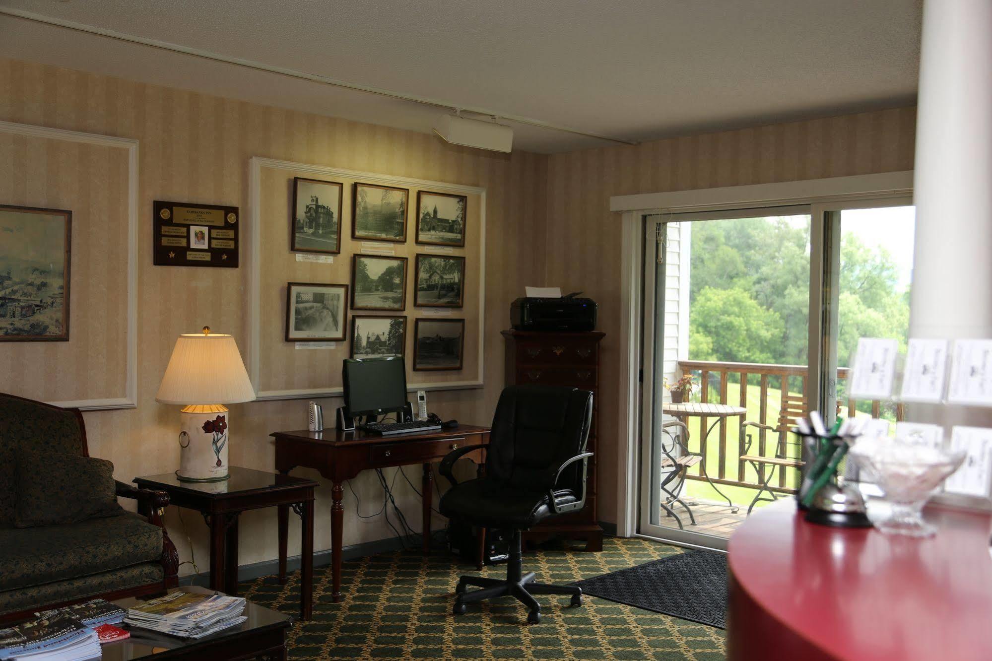 Fairbanks Inn Saint Johnsbury Exterior photo